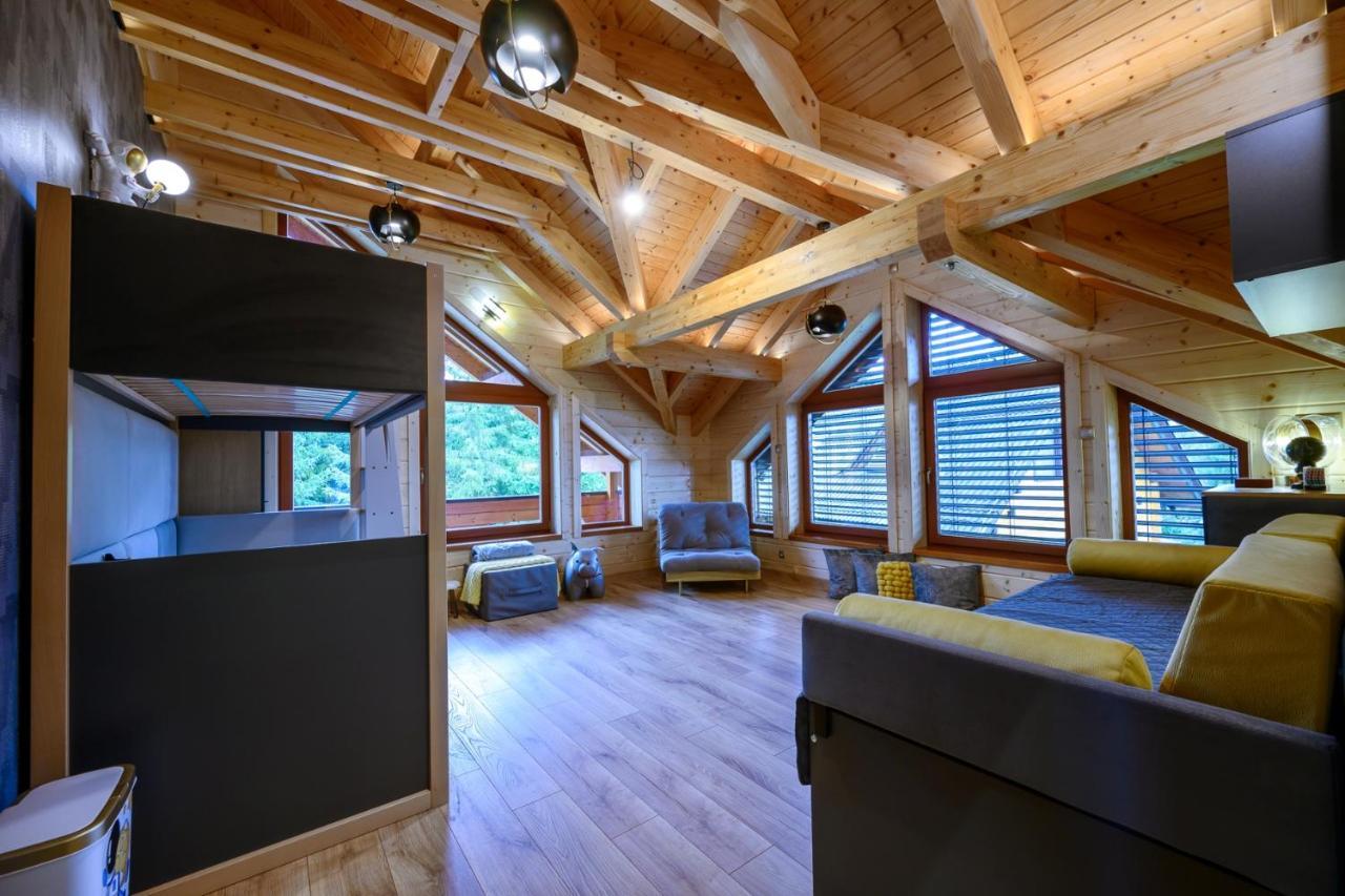 Вілла Pillow House Montibus Прібиліна